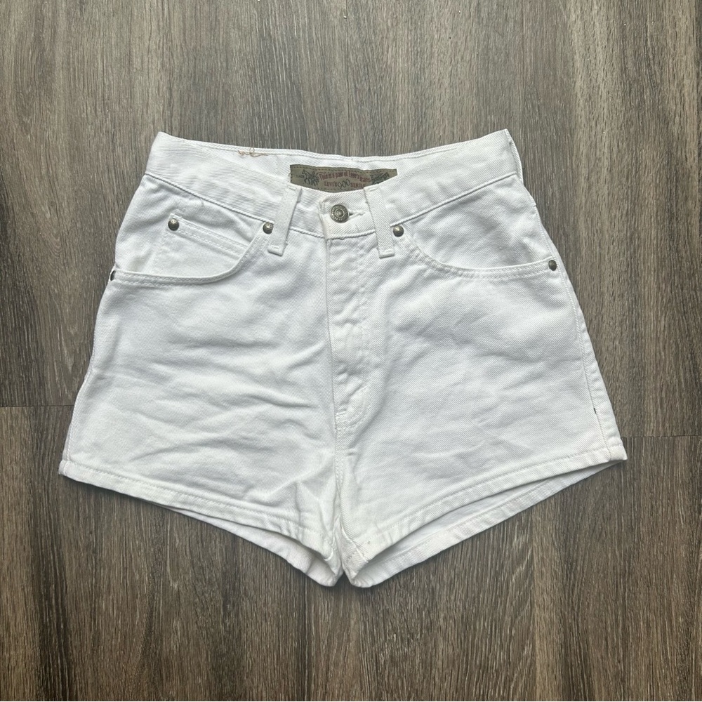 High-Waist White Denim Women’s Shorts - Picture 12 of 12